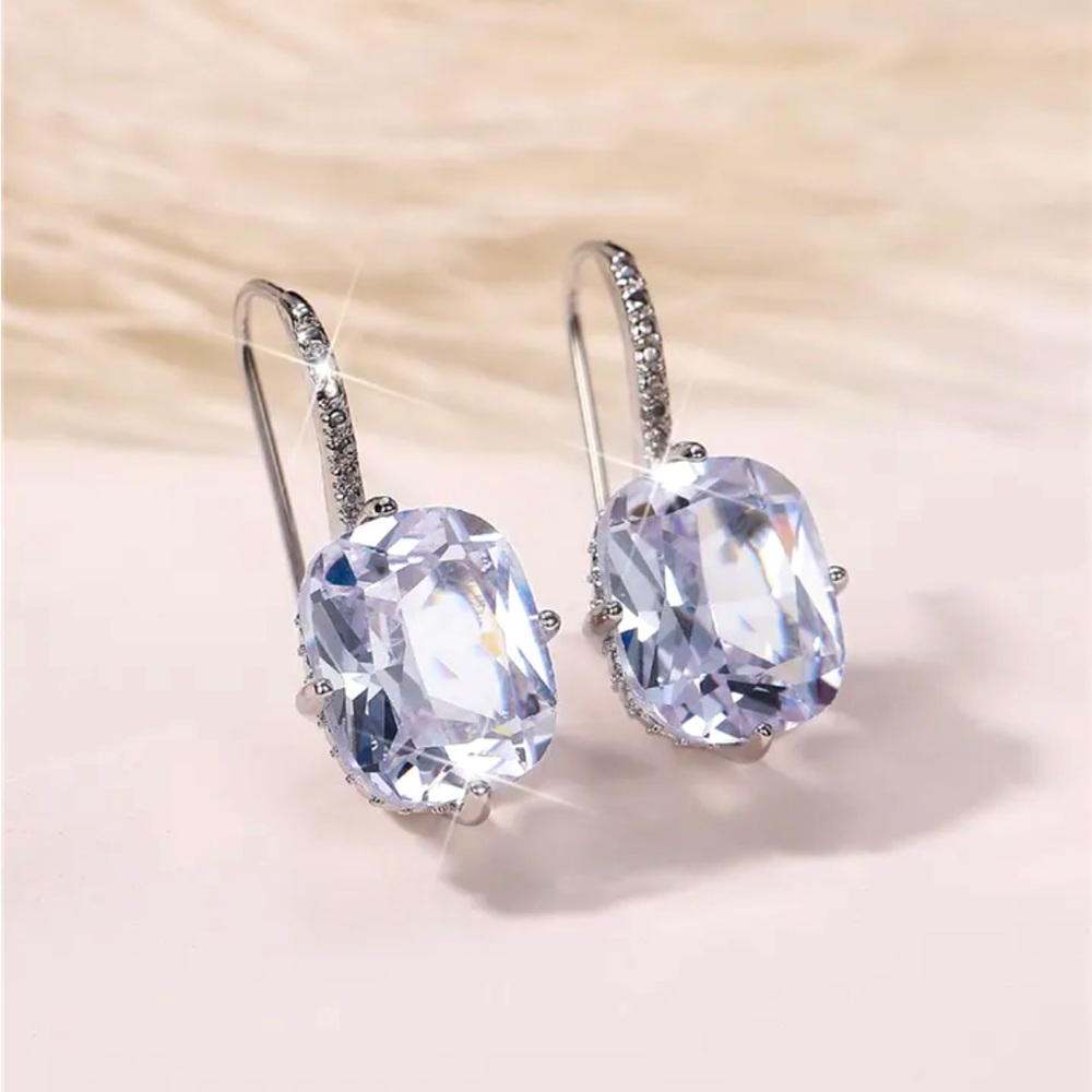 Luxury White Cubic Zirconia Dangle Earrings